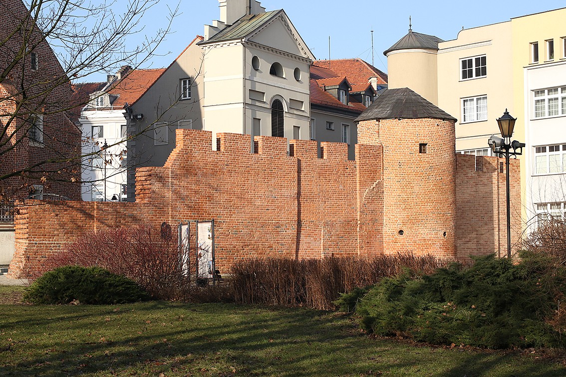 Centrum Baśni i Legend Kaliskich oraz Lokacji Miasta \ Dla ...
