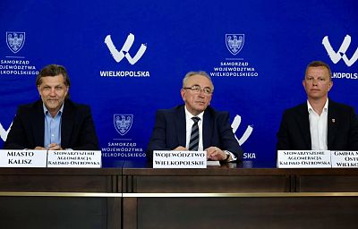 Uroczystość podpisania porozumienia w sprawie uruchomienia nowych linii kolejowych