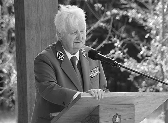 płk Zbigniew Zieliński - fot. Archiwum Nadleśnictwa Celestynów.jpg [42.45 KB]