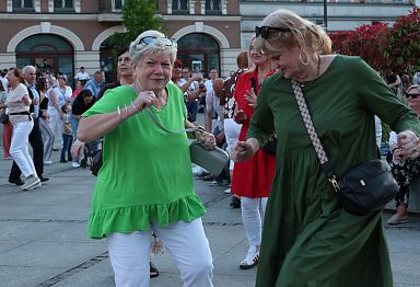 IMG_2375.jpg
