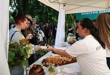IMG_2110.jpg